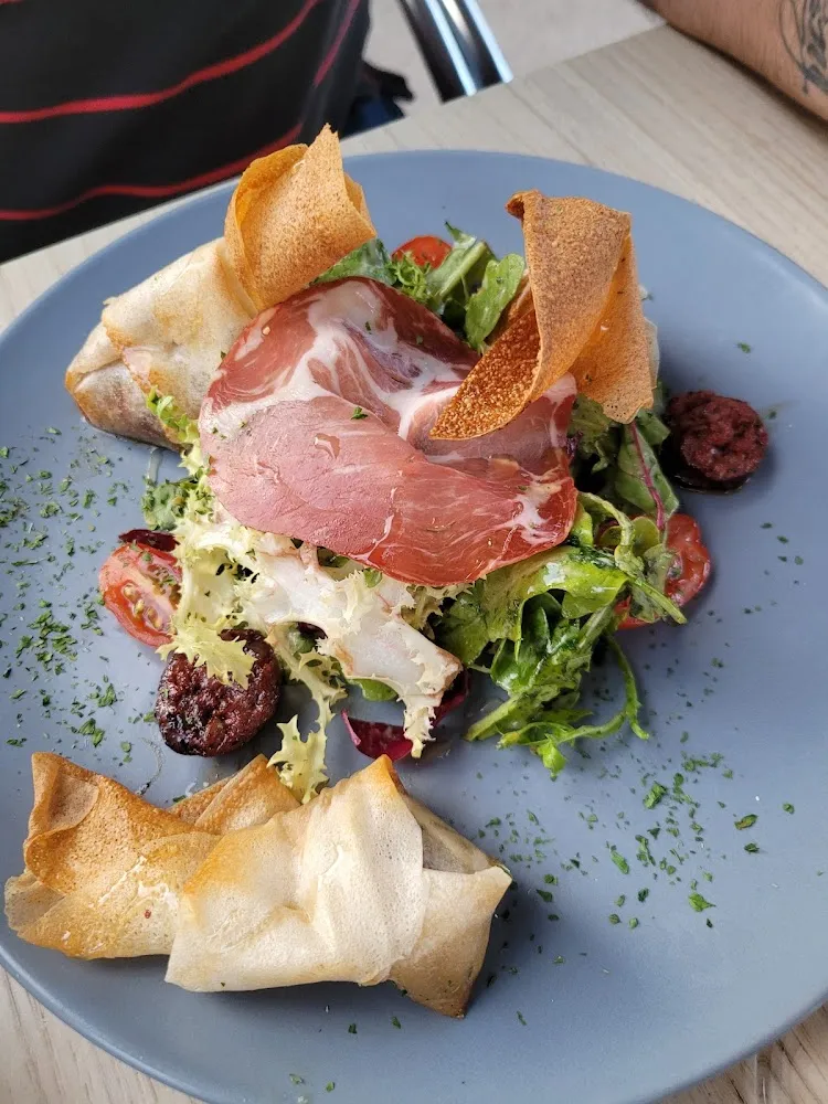 Croustillant de Chèvre À la Corse